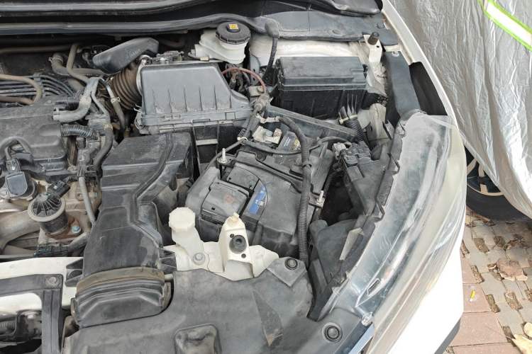 Used Honda XR-V 2015 1.8L EXi CVT Comfort Version Engine Bay Left