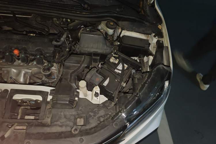 Used Honda XR-V 2015 1.8L EXi CVT Comfort Version Engine Bay Left