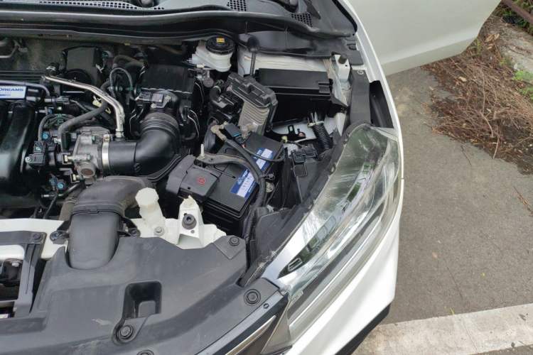 Used Honda XR-V 2015 1.5L LXi CVT Classic Edition Engine Bay Left