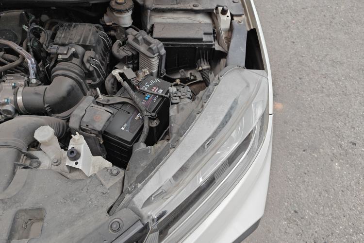 Used Honda XR-V 2015 1.5L LXi CVT Classic Edition Engine Bay Left