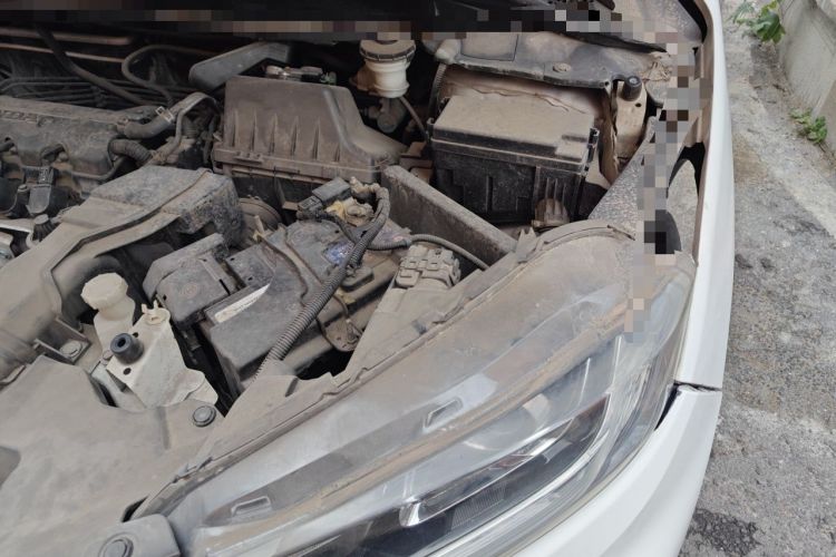 Used Honda XR-V 2015 1.8L EXi CVT Comfort Version Engine Bay Left