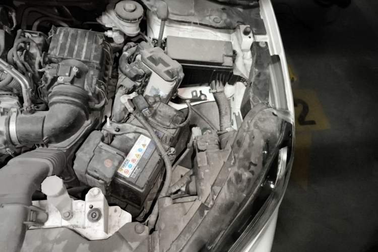 Used Honda XR-V 2015 1.5L LXi CVT Classic Edition Engine Bay Left