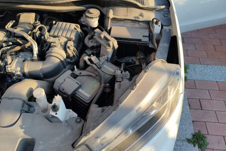 Used Honda XR-V 2015 1.5L LXi CVT Classic Edition Engine Bay Left