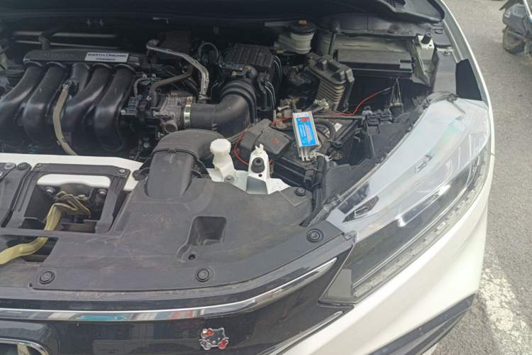 Used Honda XR-V 2015 1.5L LXi Manual Classic Edition Engine Bay Left
