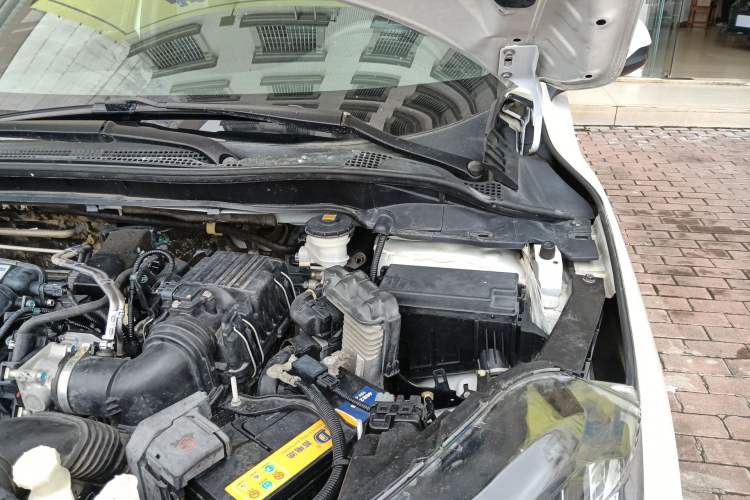 Used Honda XR-V 2015 1.5L LXi CVT Classic Edition Engine Bay Left