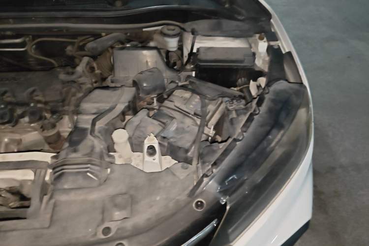 Used Honda XR-V 2015 1.8L EXi CVT Comfort Version Engine Bay Left