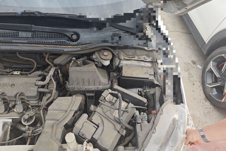 Used Honda XR-V 2015 1.8L EXi CVT Comfort Version Engine Bay Left