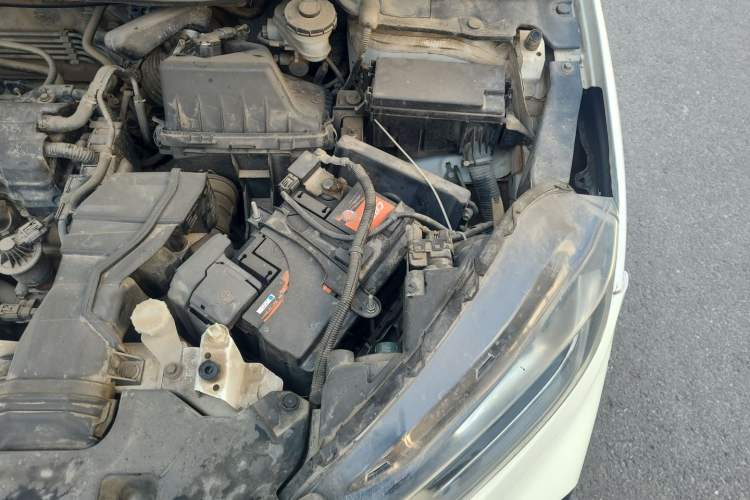 Used Honda XR-V 2015 1.8L EXi CVT Comfort Version Engine Bay Left