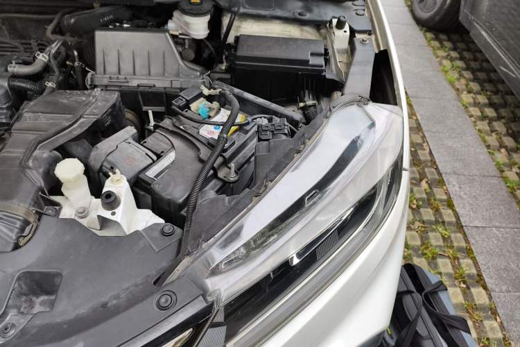 Used Honda XR-V 2015 1.8L EXi CVT Comfort Version Engine Bay Left