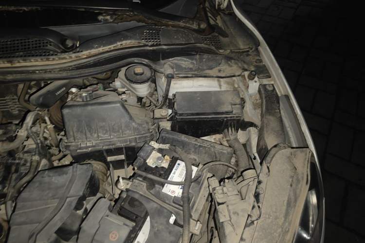 Used Honda XR-V 2015 1.8L VTi CVT Luxury Edition Engine Bay Left