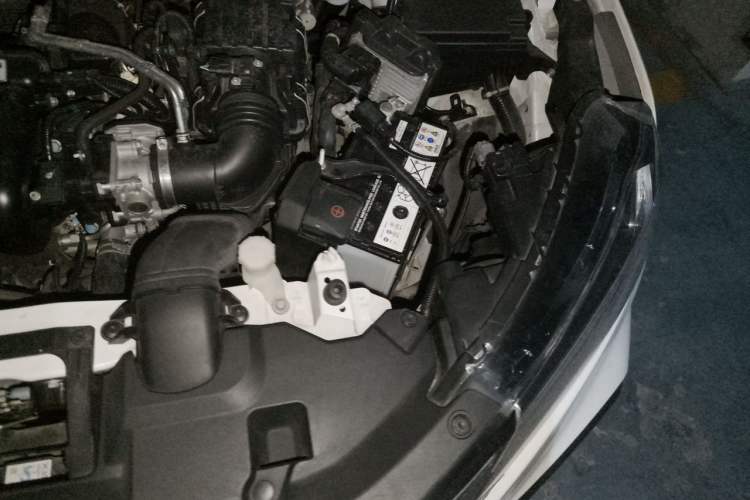 Used Honda XR-V 2015 1.5L LXi CVT Classic Edition Engine Bay Left