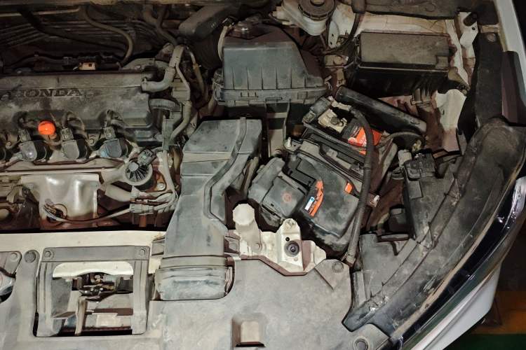 Used Honda XR-V 2015 1.8L EXi CVT Comfort Version Engine Bay Left