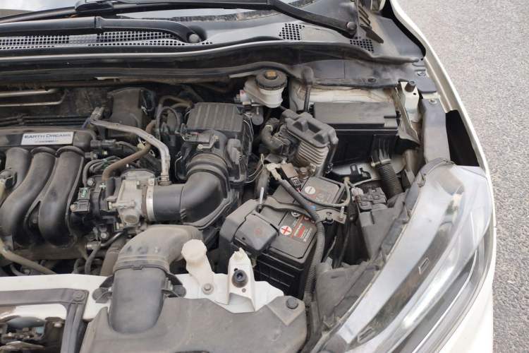 Used Honda XR-V 2015 1.5L LXi CVT Classic Edition Engine Bay Left