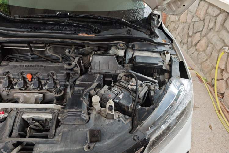 Used Honda XR-V 2015 1.8L VTi CVT Luxury Edition Engine Bay Left