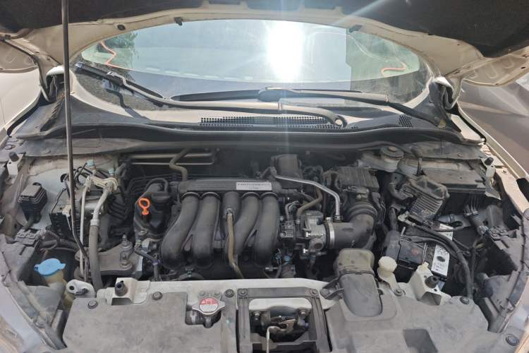 Used Honda XR-V 2015 1.5L LXi Manual Classic Edition Engine Bay
