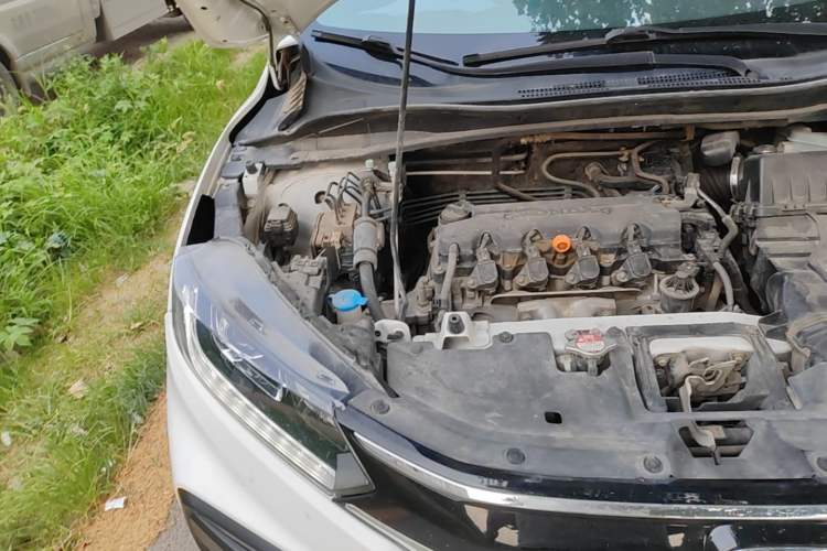 Used Honda XR-V 2015 1.8L EXi CVT Comfort Version Engine Bay Right