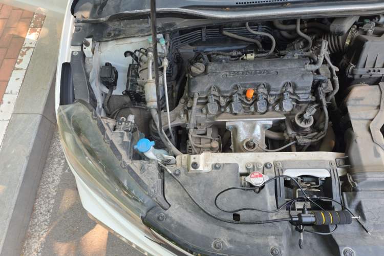 Used Honda XR-V 2015 1.8L EXi CVT Comfort Version Engine Bay Right