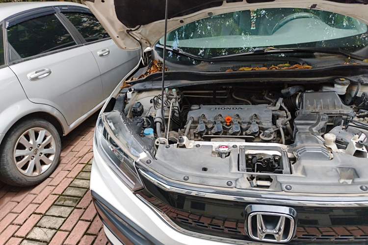Used Honda XR-V 2015 1.8L EXi Manual Comfort Edition Engine Bay Right