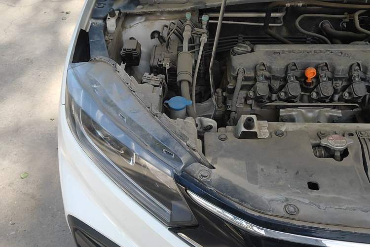 Used Honda XR-V 2015 1.8L EXi CVT Comfort Version Engine Bay Right