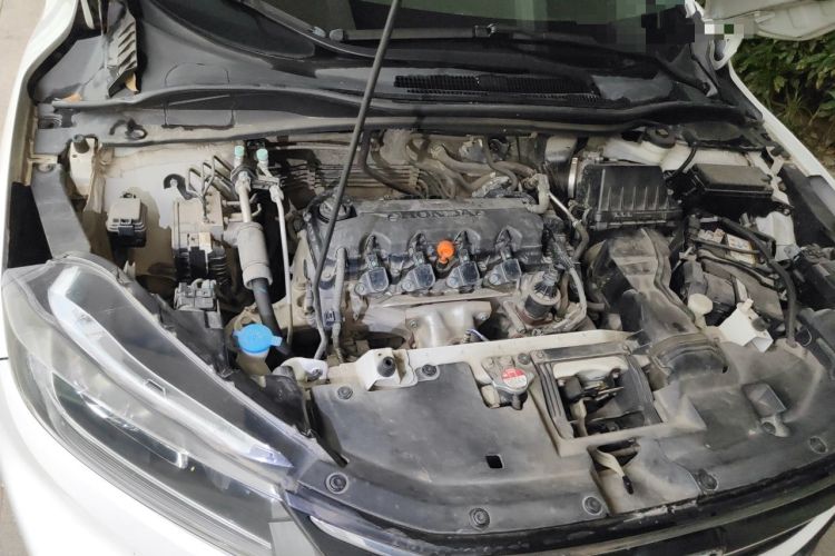 Used Honda XR-V 2015 1.8L EXi CVT Comfort Version Engine Bay Right