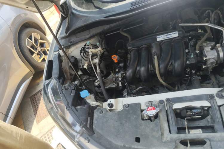 Used Honda XR-V 2015 1.5L LXi CVT Classic Edition Engine Bay Right