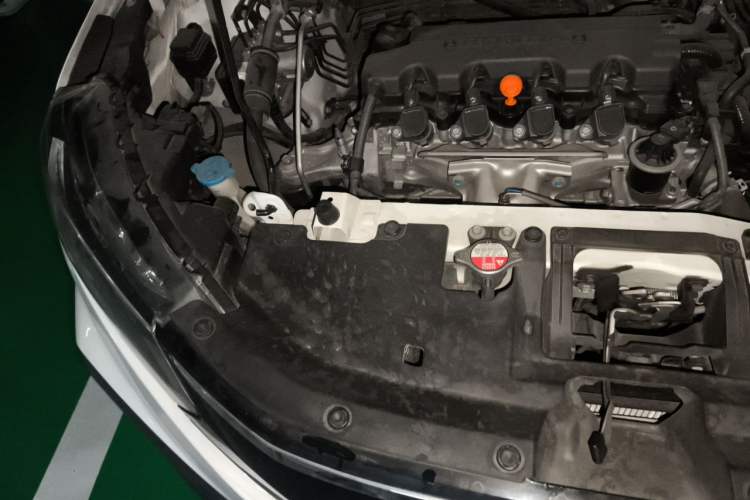 Used Honda XR-V 2015 1.8L VTi CVT Luxury Edition Engine Bay Right