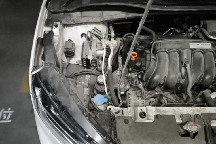 Used Honda XR-V 2015 1.5L LXi CVT Classic Edition Engine Bay Right
