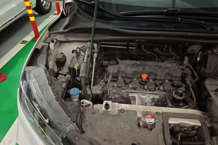 Used Honda XR-V 2015 1.8L VTi CVT Luxury Edition Engine Bay Right