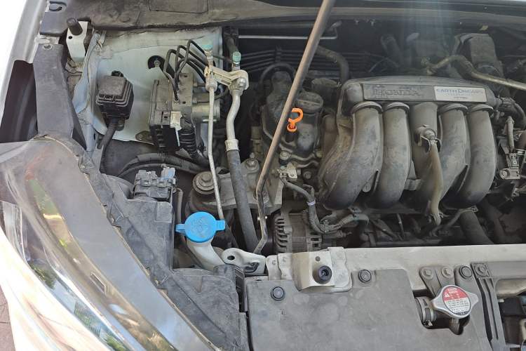 Used Honda XR-V 2015 1.5L LXi CVT Classic Edition Engine Bay Right