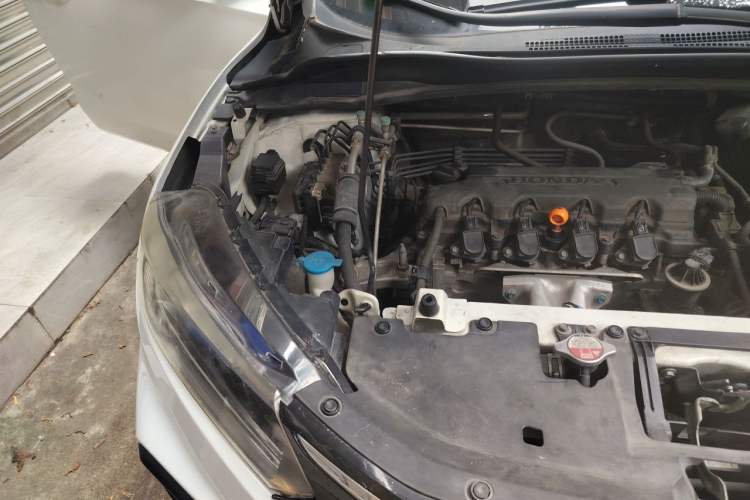 Used Honda XR-V 2015 1.8L EXi CVT Comfort Version Engine Bay Right
