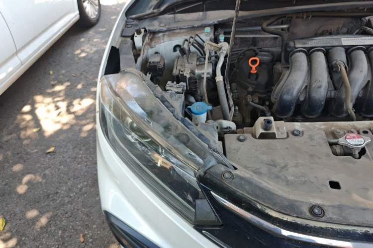 Used Honda XR-V 2015 1.5L LXi CVT Classic Edition Engine Bay Right