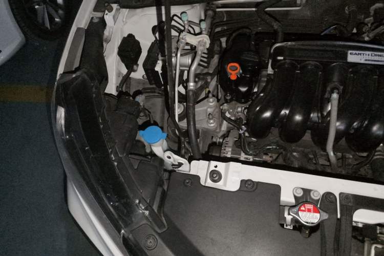 Used Honda XR-V 2015 1.5L LXi CVT Classic Edition Engine Bay Right