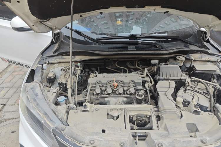 Used Honda XR-V 2015 1.8L VTi CVT Luxury Edition Engine Bay Right