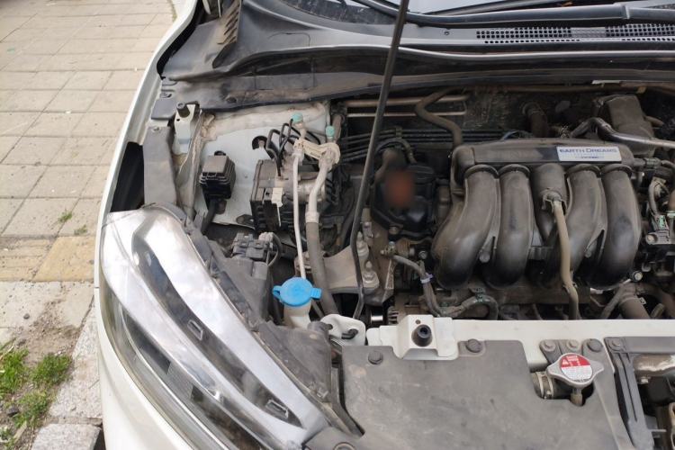 Used Honda XR-V 2015 1.5L LXi CVT Classic Edition Engine Bay Right