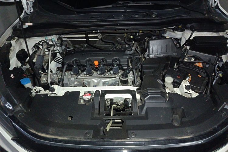 Used Honda XR-V 2015 1.8L EXi Manual Comfort Edition Engine Bay