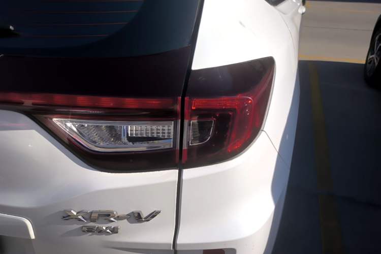 Used Honda XR-V 2015 1.8L EXi CVT Comfort Version Exterior 3