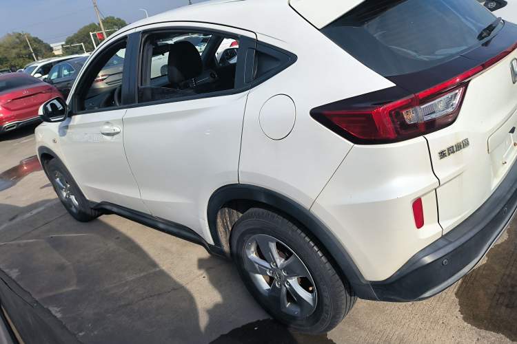 Used Honda XR-V 2015 1.5L LXi CVT Classic Edition Exterior 3