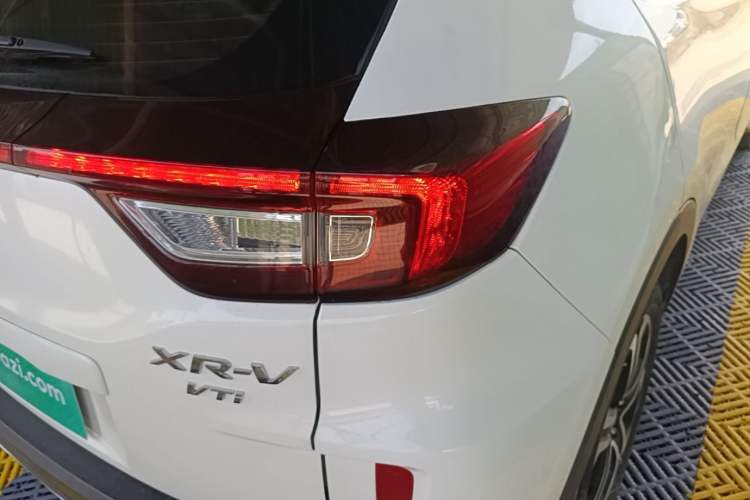 Used Honda XR-V 2015 1.8L VTi CVT Luxury Edition Exterior 3