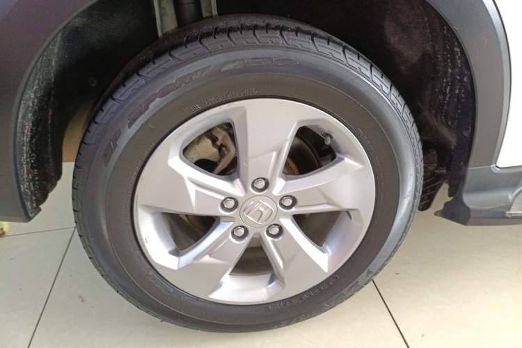Used Honda XR-V 2015 1.5L LXi CVT Classic Edition Exterior 5
