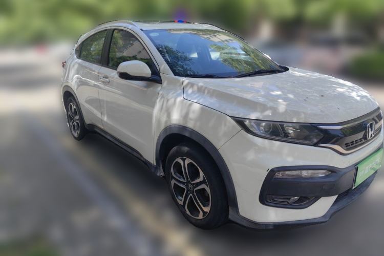 Used Honda XR-V 2015 1.8L VTi CVT Luxury Edition Front Right 45 Deg