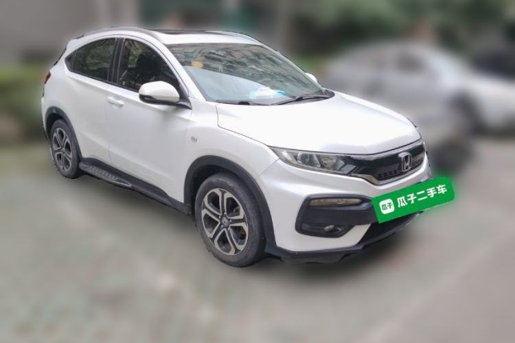 Used Honda XR-V 2015 1.8L EXi Manual Comfort Edition Front Right 45 Deg