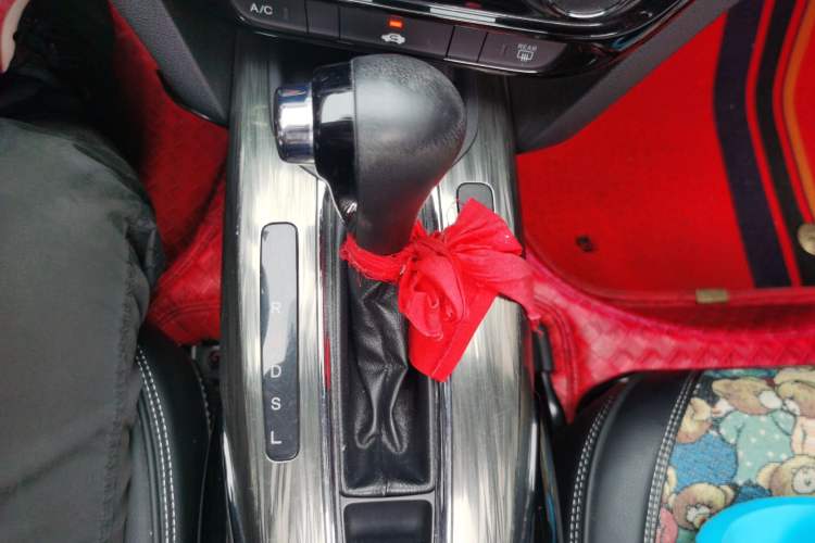 Used Honda XR-V 2015 1.8L EXi CVT Comfort Version Gear Lever