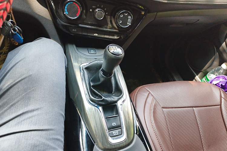 Used Honda XR-V 2015 1.8L EXi Manual Comfort Edition Gear Lever