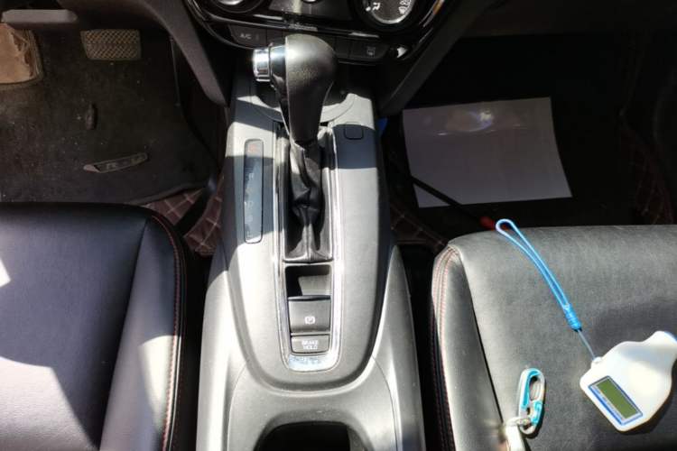 Used Honda XR-V 2015 1.5L LXi CVT Classic Edition Gear Lever