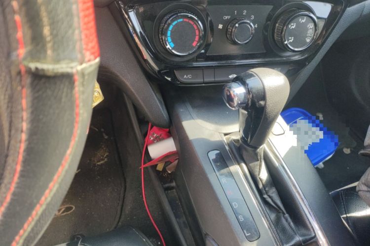 Used Honda XR-V 2015 1.5L LXi CVT Classic Edition Gear Lever