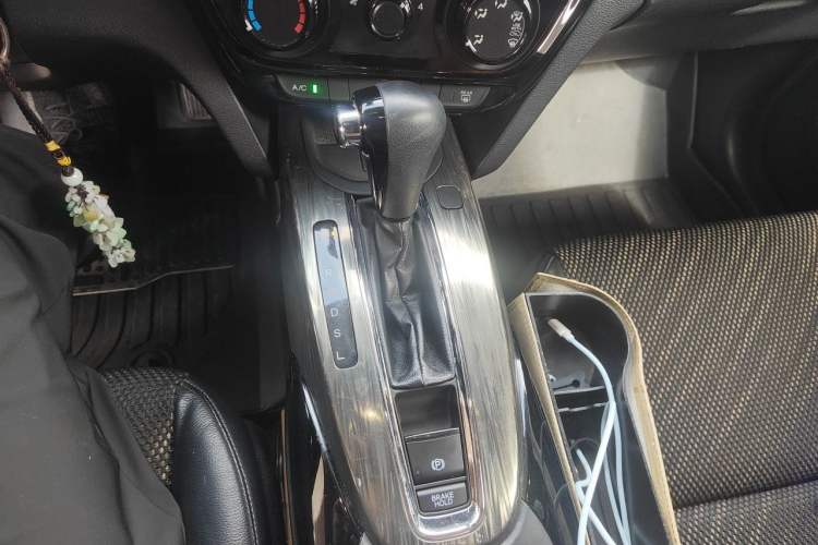 Used Honda XR-V 2015 1.8L EXi CVT Comfort Version Gear Lever