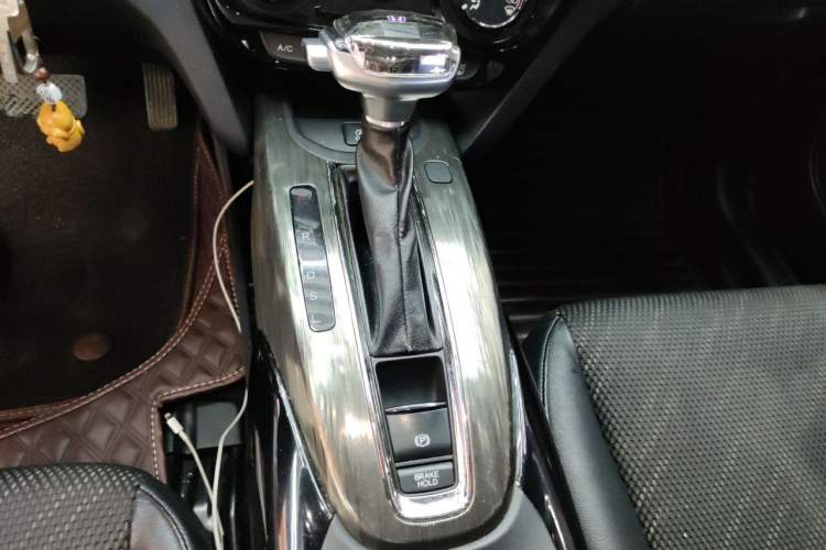 Used Honda XR-V 2015 1.8L EXi CVT Comfort Version Gear Lever