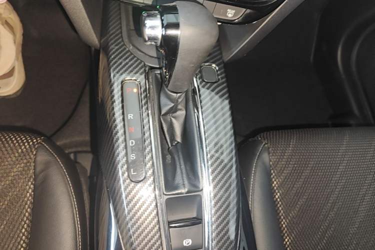 Used Honda XR-V 2015 1.8L EXi CVT Comfort Version Gear Lever