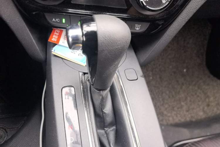 Used Honda XR-V 2015 1.5L LXi CVT Classic Edition Gear Lever