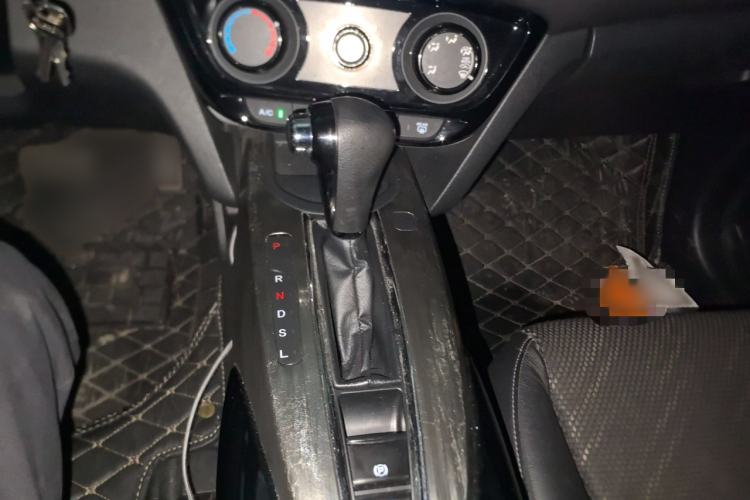 Used Honda XR-V 2015 1.8L EXi CVT Comfort Version Gear Lever